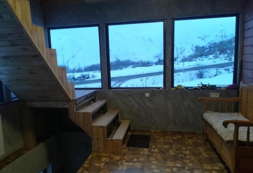 اتاق استاندارد, Family Hotel Mtamta