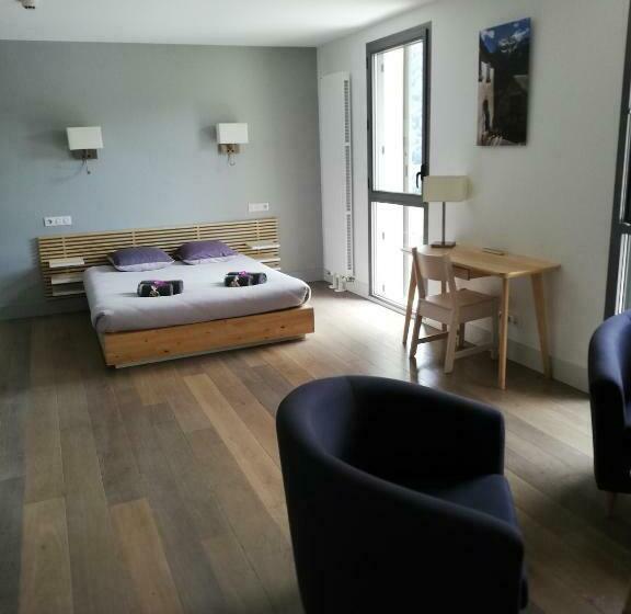 Семейный Номер Вид на Горы, Auberge Des Isards