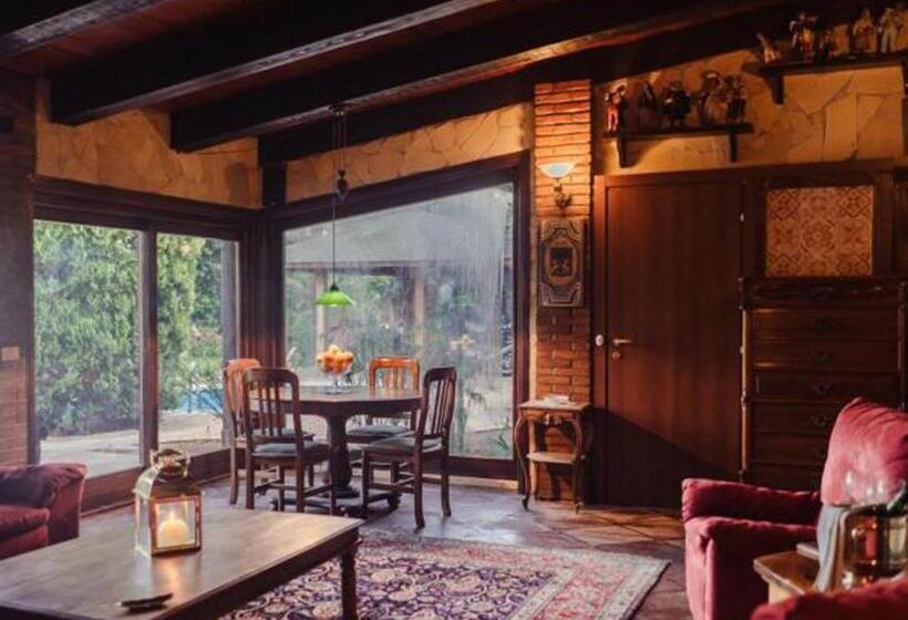 اتاق کلاسیک چهارنفره, Small Paradise Palermo
