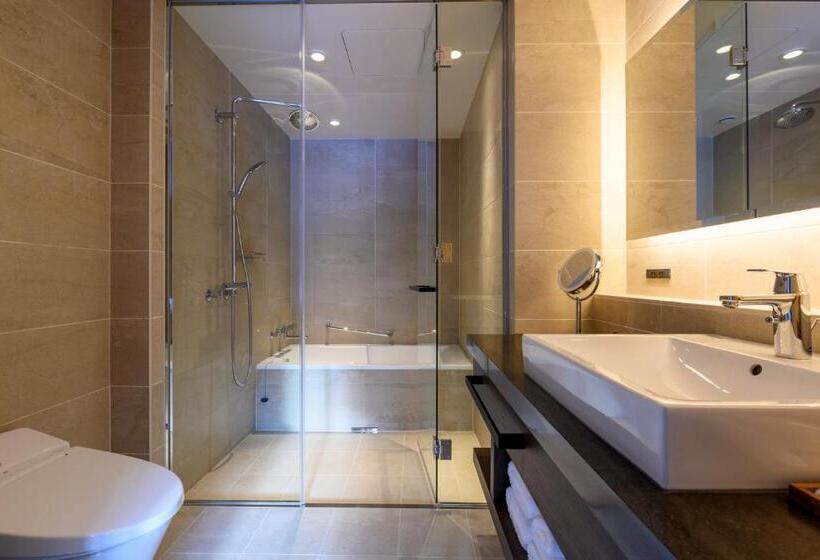 Семейные Апартаменты 3 Спальни, Yu Kiroro, Ski In Ski Out Luxury Residences