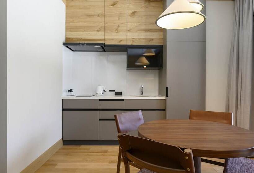 Люкс, Yu Kiroro, Ski In Ski Out Luxury Residences