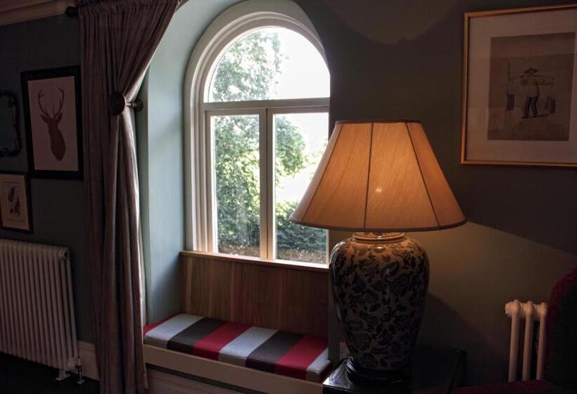 Deluxe room with river view, The Spread Eagle