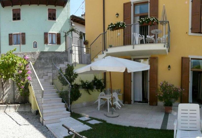 آپارتمان 1 خوابه, Appartamenti Gardastivo