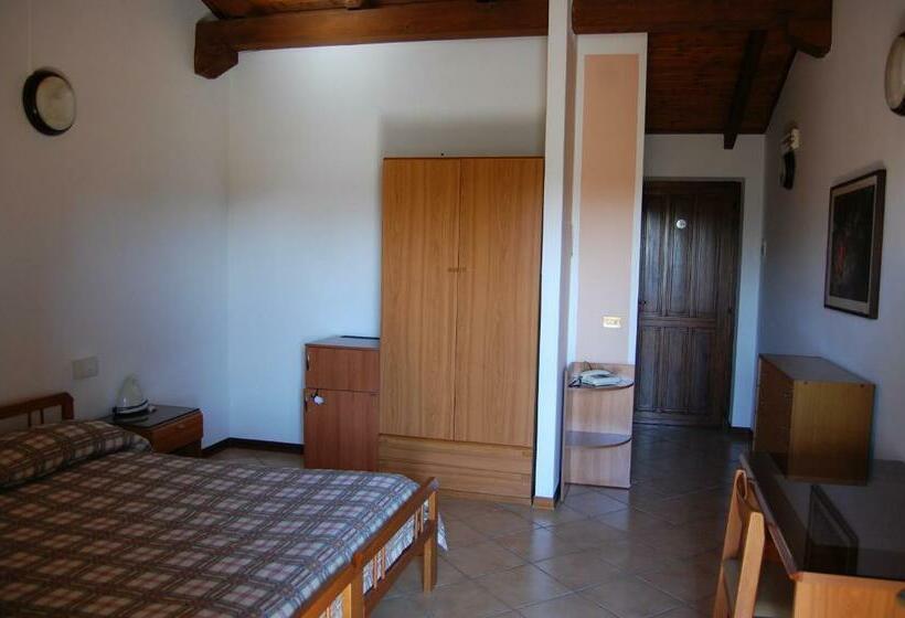 اتاق استاندارد, B&b Il Gufetto