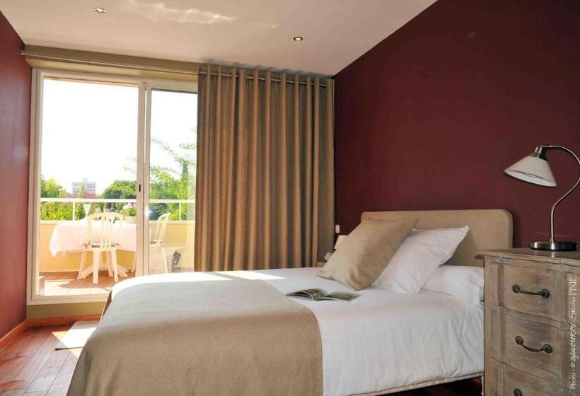 Люкс, Bordeaux Cosy B&b