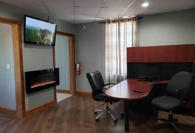 Номер Deluxe, Hepworth Hostel