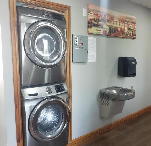 Семейный Номер Deluxe, Hepworth Hostel