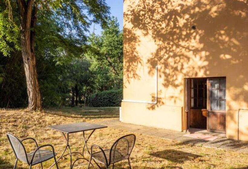 스탠다드 스튜디오, Agriturismo Poggiolo