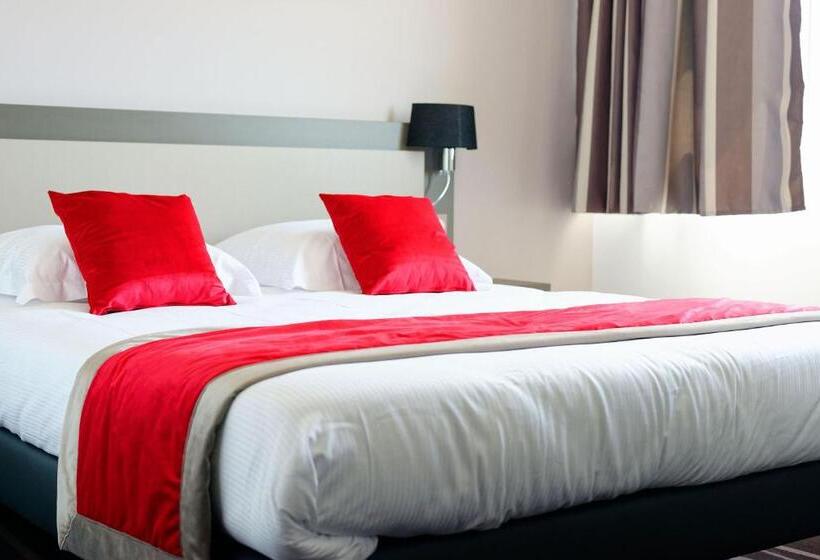 Семейный Номер, Hôtel Akena Besançon