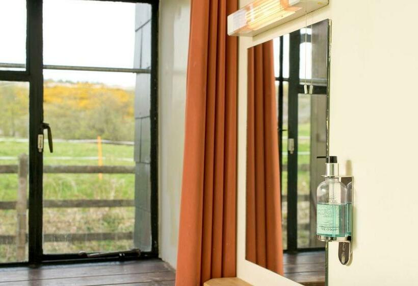 Кровать в Многоместном Номере с Общей Ванной, Yha Dartmoor
