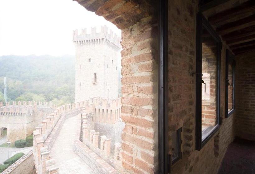 Люкс Superior, Castello Di Vigoleno