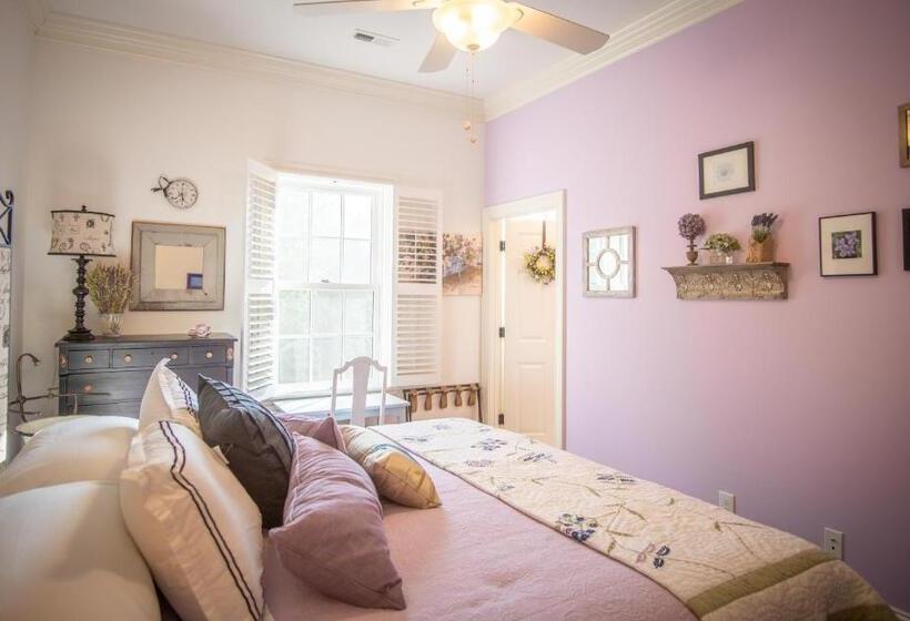 Стандартный Номер Кровать Кинг, Hill Of Content B&b