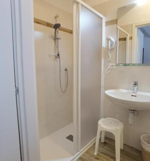 클래식 4인 룸, Albergo Miralaghi