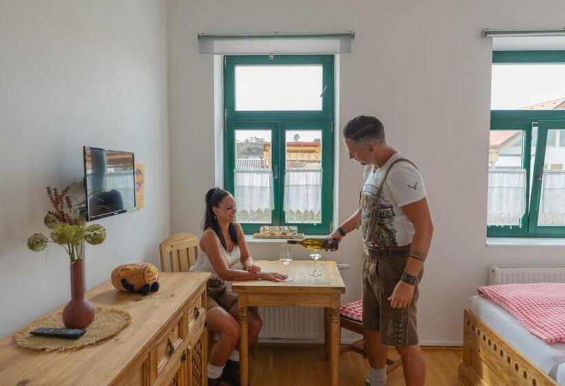 Дом 1 Спальня, Winzerhof Küssler   Weinviertel