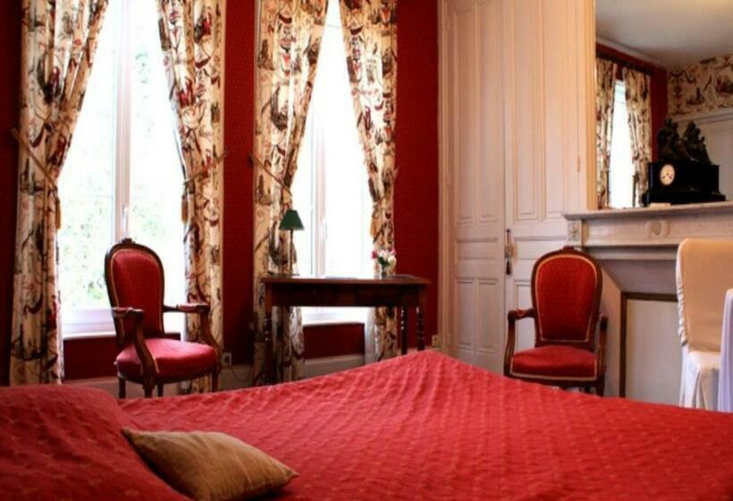 Номер Стандарт, Chambres D Hotes Spa Château D Omiécourt