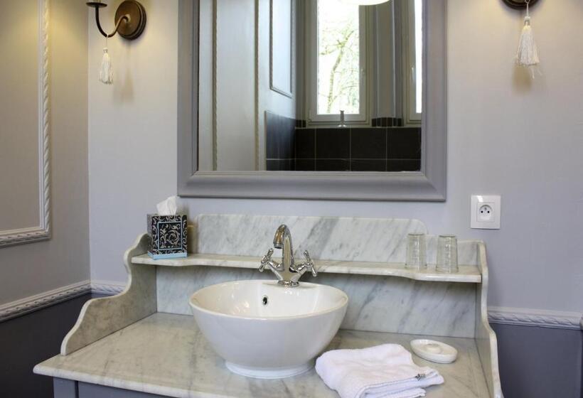 Апартаменты 2 Спальни, Chambres D Hotes Spa Château D Omiécourt