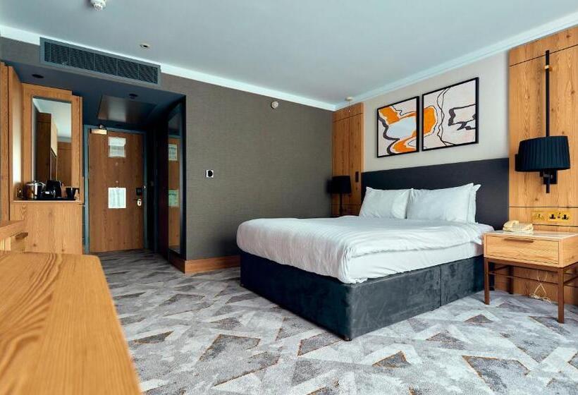 Номер Стандарт, Crowne Plaza Marlow, An Ihg