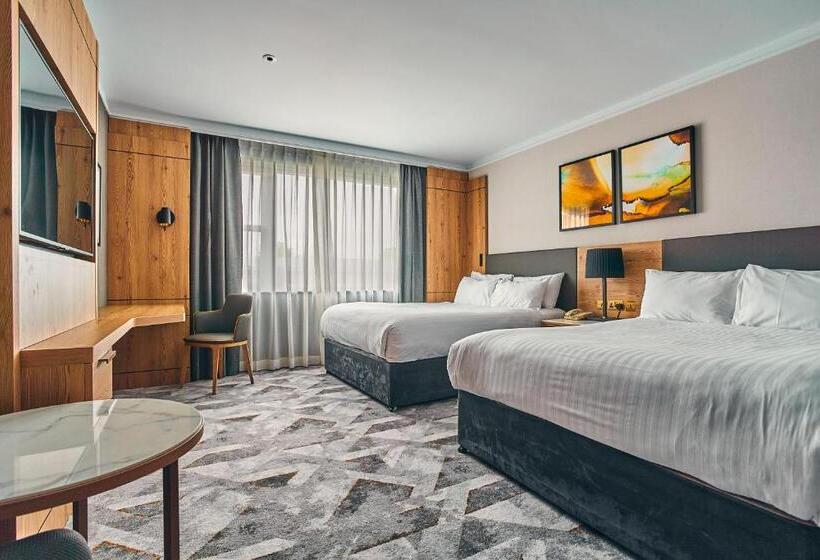Номер Стандарт 2 Двуспальные Кровати, Crowne Plaza Marlow, An Ihg