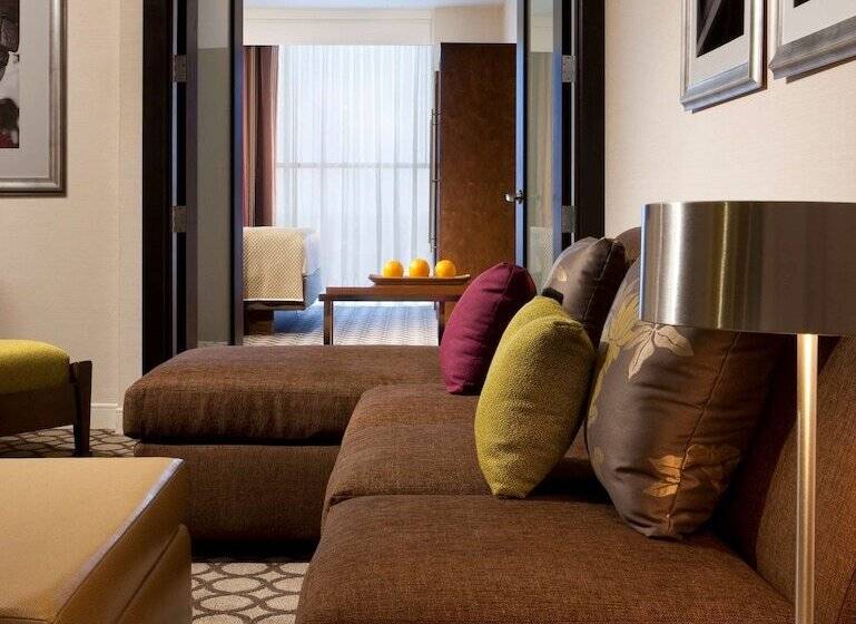 Люкс 2 Спальни, Hyatt Regency Orange County