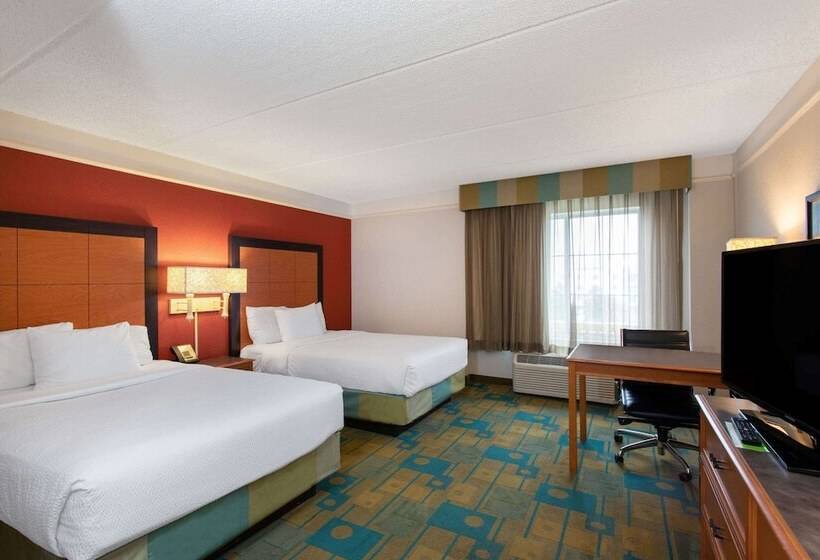 デラックスルーム, La Quinta By Wyndham Jacksonville Butler Blvd