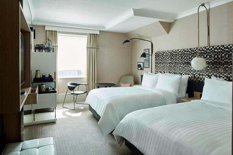 Номер Executive, London Marriott  Maida Vale