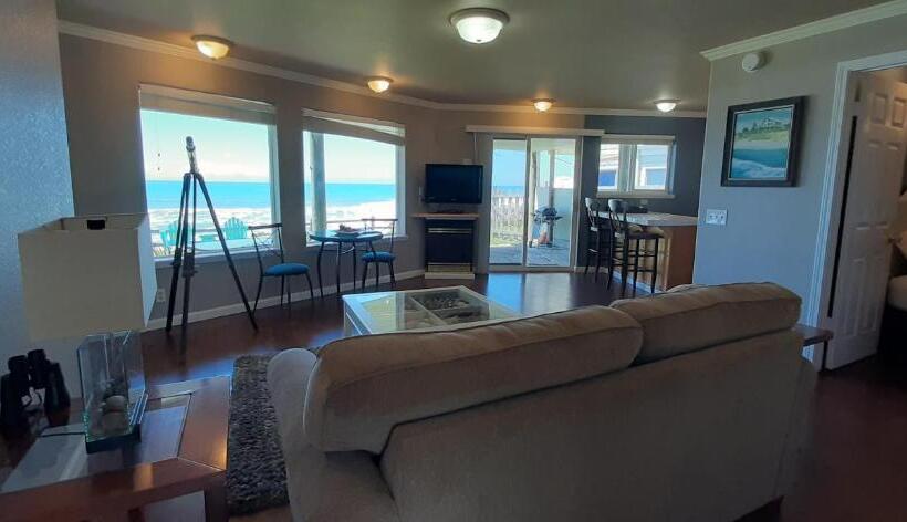 침실 1개 아파트, The Oceanfront Inn