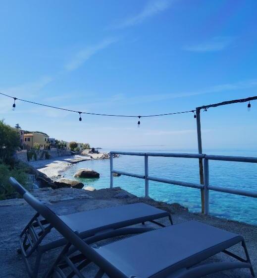 带1个卧室的带阳台的公寓, Appartamenti   Villa Mare