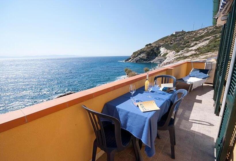 דירה בת חדר שינה 1 עם מרפסת, Appartamenti   Villa Mare