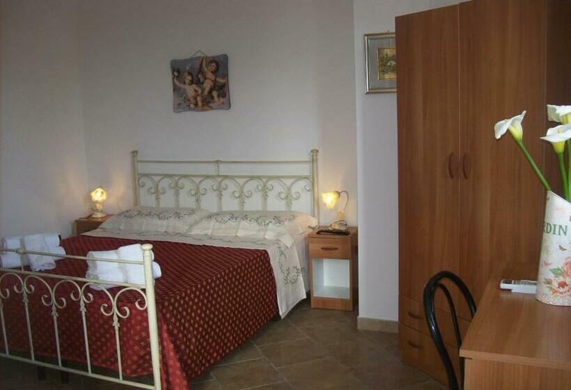 Номер Стандарт Трехместный, Otranto Le Sancinare