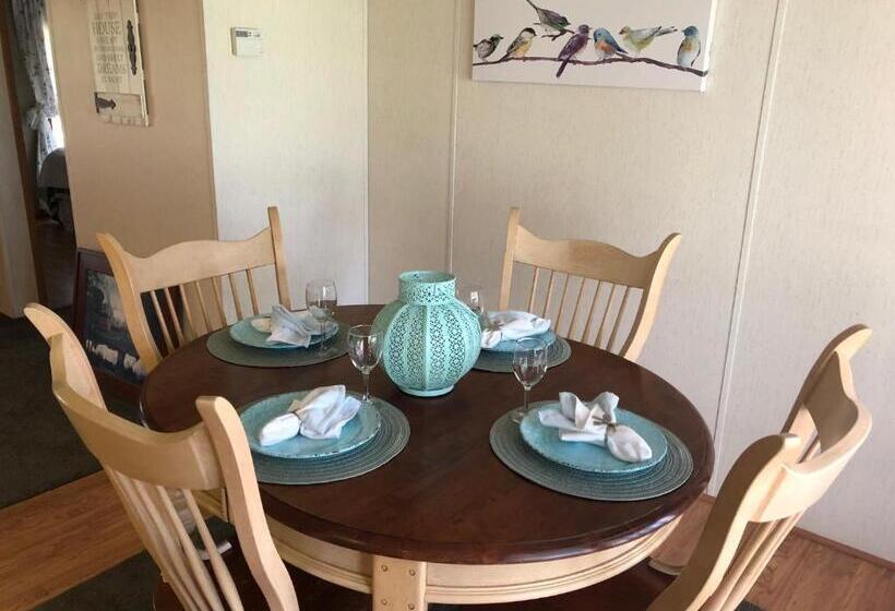 Дом 3 Спальни, Savannah House Wine Country Inn & Cottages