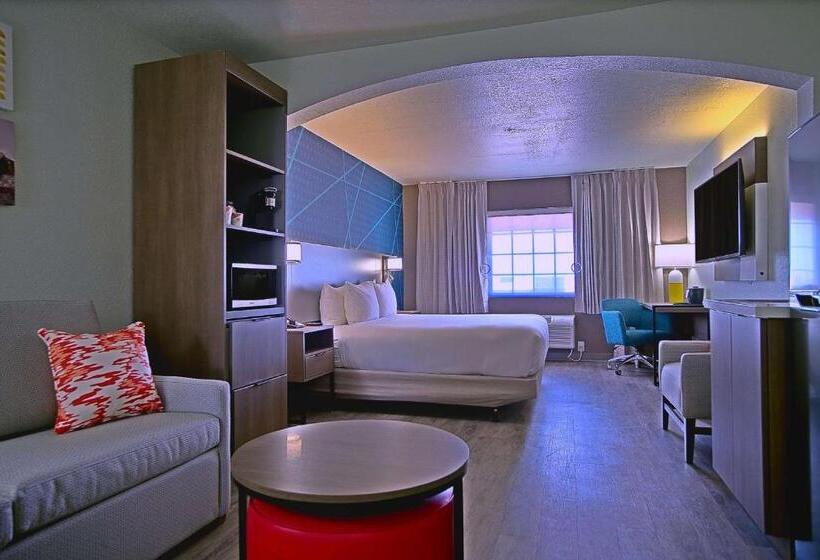 Люкс Адаптированный для Инвалидов, Comfort Inn & Suites Sierra Vista Near Ft Huachuca