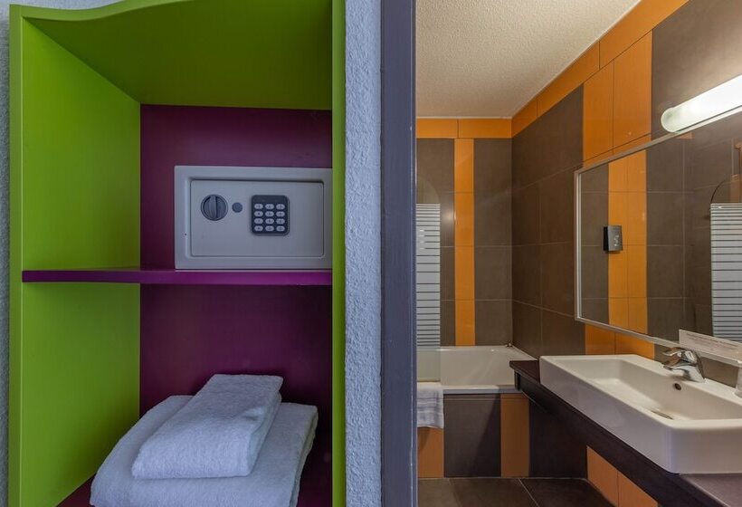 Номер Superior, Logis Hotel Noemys Pont De L Etoile