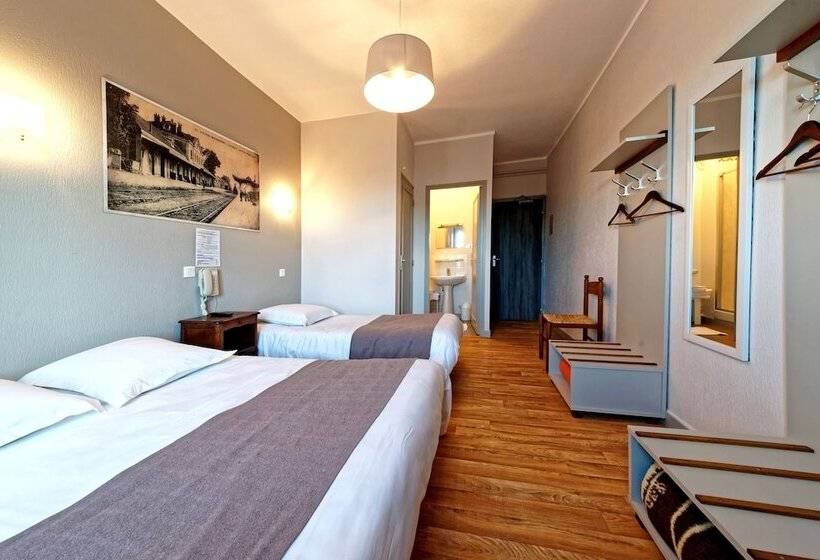 اتاق استاندارد سه نفره, Contact Hôtel Du Commerce Et Son Restaurant Côte à Côte