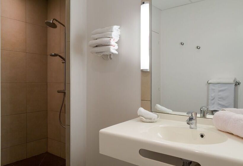 اتاق استاندارد, The Originals City, Hôtel De France, Bessinessurgartempe