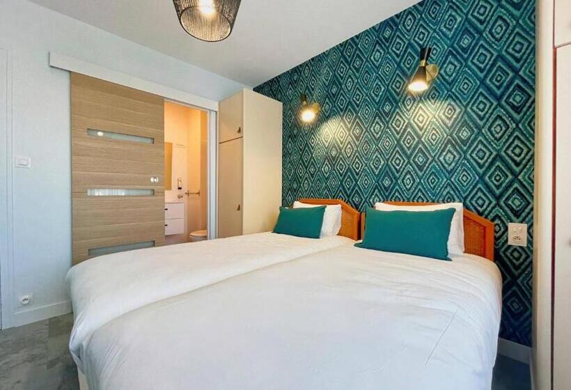 Номер Стандарт, Hôtel L Albatros
