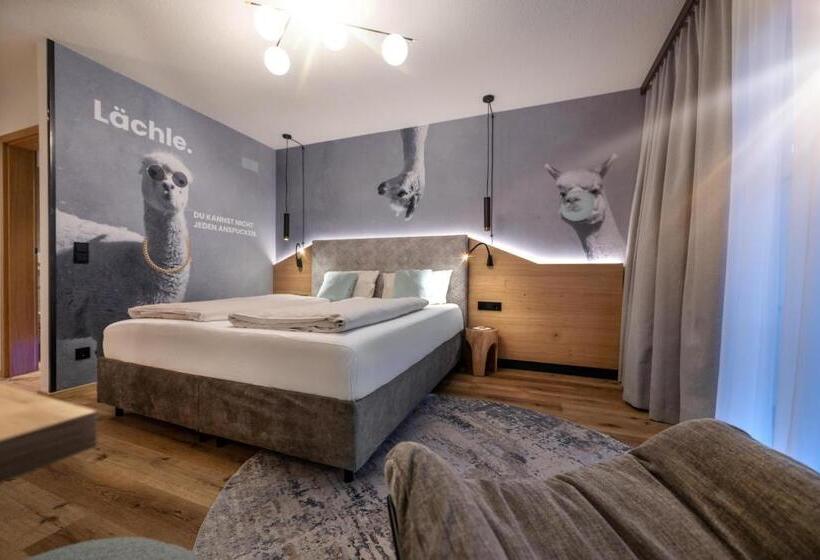 Classic room with balcony, Landrefugium Obermüller Spa & Naturresort 4,5 Sterne