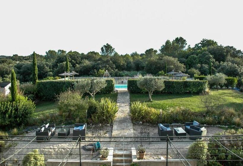 Номер Стандарт, Restaurant Le Gardon   Pont Du Gard