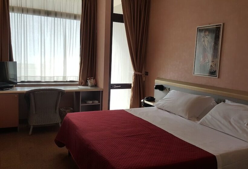 اتاق سوپریور سه تخته, Dune Hotel & Rta Boschetto Holiday