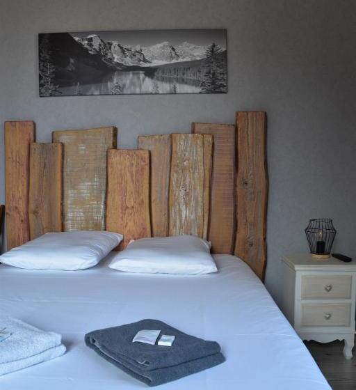Chambre Standard, Hôtel Restaurant Des Lacs