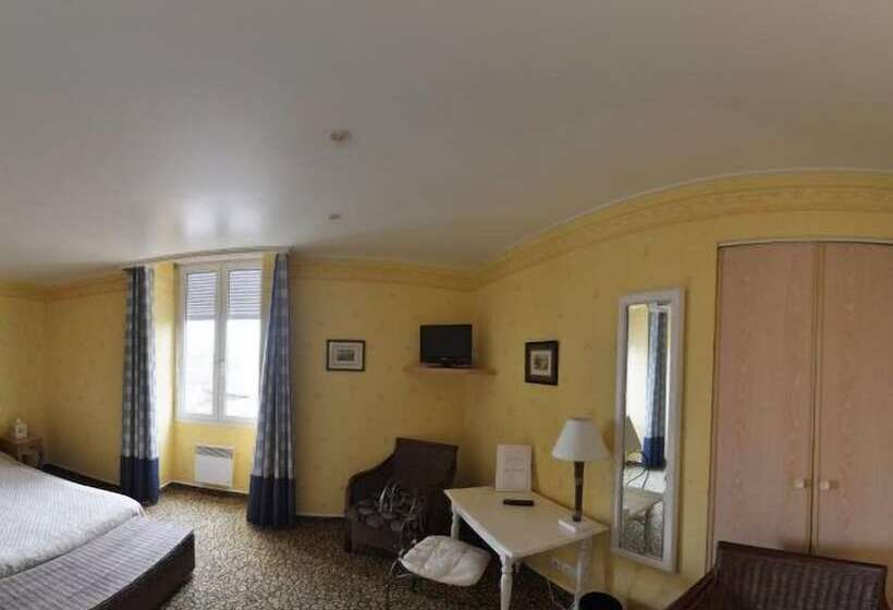 Номер Стандарт Трехместный, Logis Le Bretagne