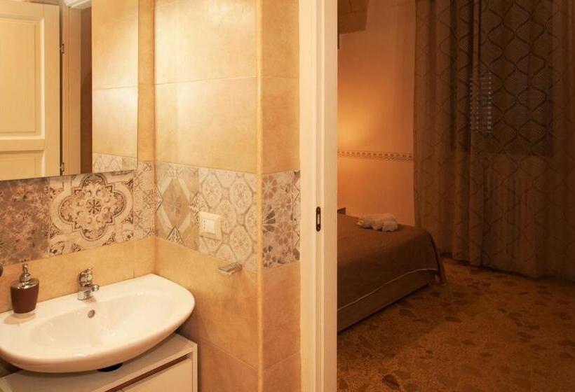 اتاق لوکس, Wish Rooms Lecce