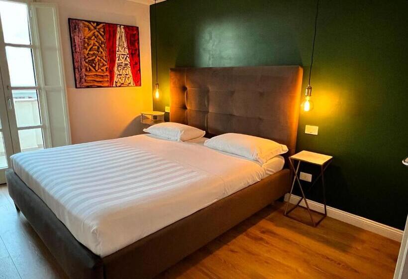 Номер Deluxe с Балконом, Corteviva Boutique B&b