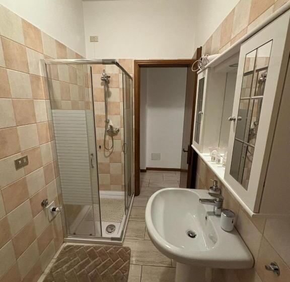 Номер Стандарт, B&b Luna