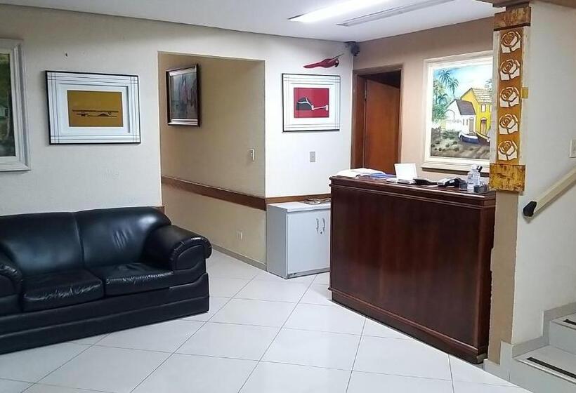 Quarto Estandar, Donna Linda