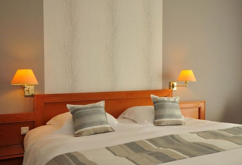 Классический Номер, Logis Hostellerie Du Mont Aime