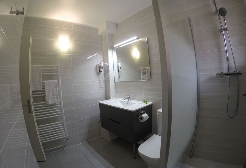 Номер Стандарт с Балконом, Hôtel Princess