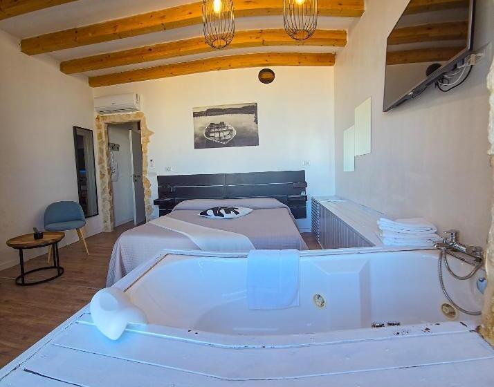 Люкс с гидромассажем, B&b 106 Maison De Charme