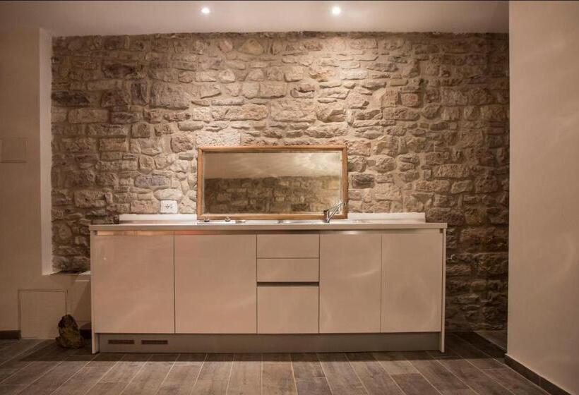 Номер Стандарт, Residenza La Corte Assisi