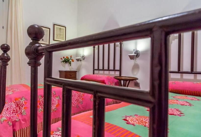 اتاق استاندارد, Villino Odaldo