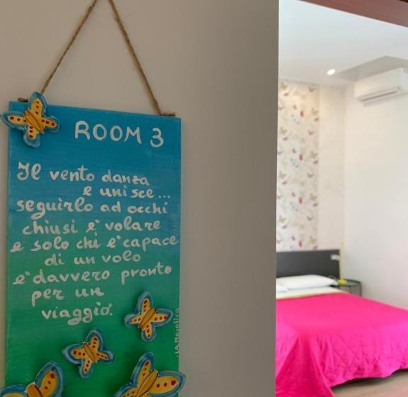 اتاق استاندارد با تخت بزرگ, Le Marinelle Trani B&b